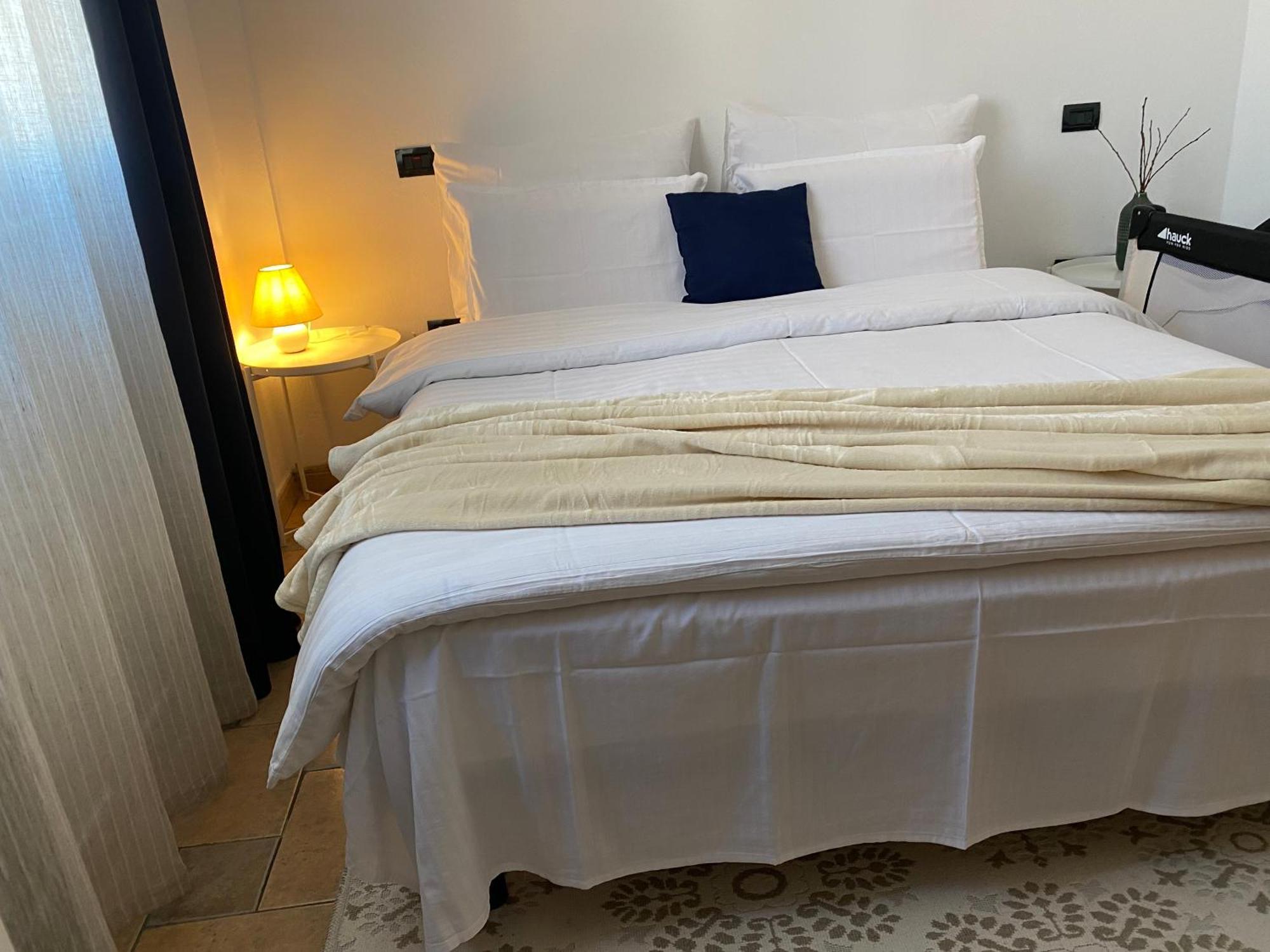Center M Apartament Tirana
